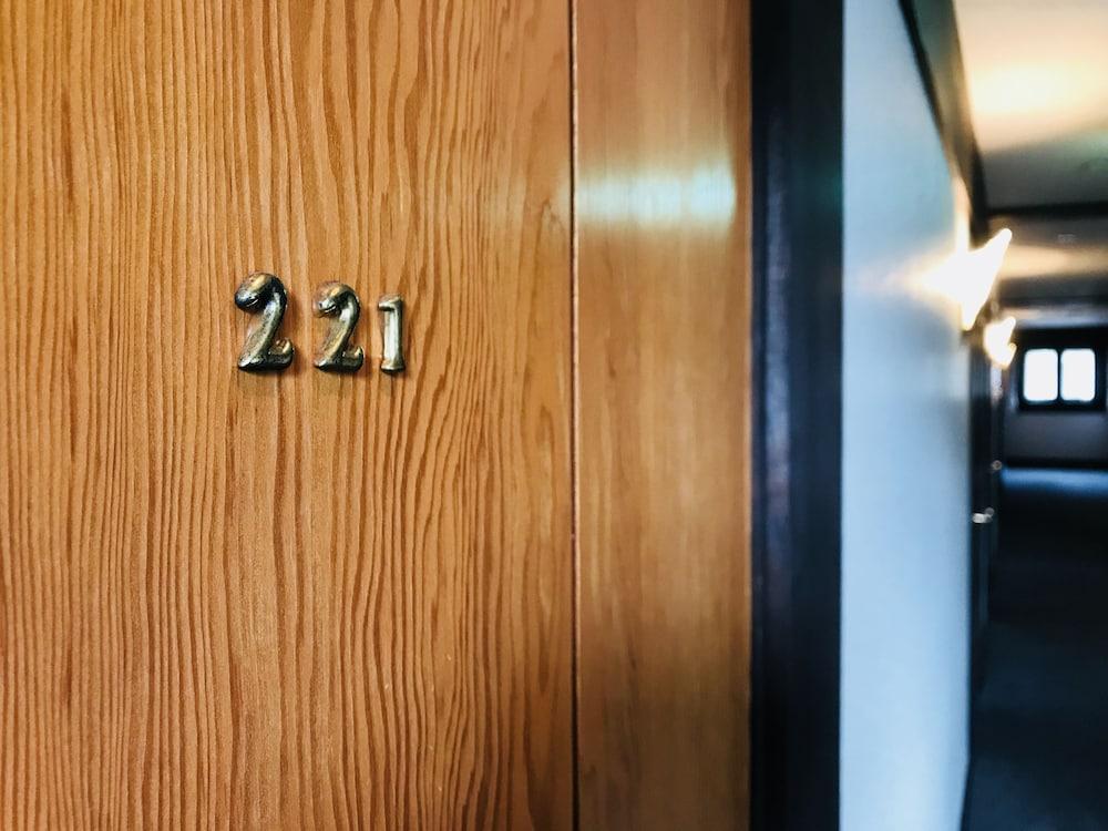 האקובה Shakespeare Hotel מראה חיצוני תמונה