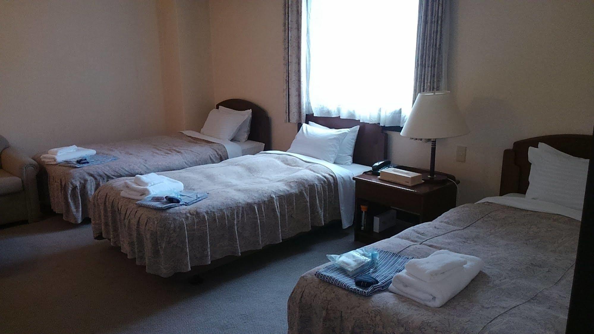 האקובה Shakespeare Hotel מראה חיצוני תמונה